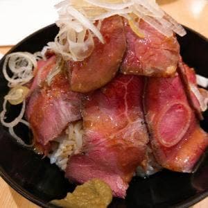 柿安 イオン ナゴヤドーム前精肉店