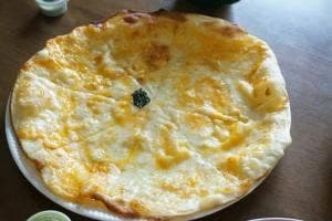 窯焼きピザ やきや