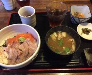 鮮魚えびすや