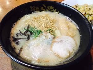 筑豊らーめん ばさらか 八女店