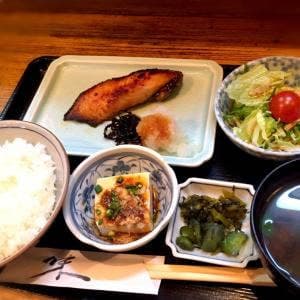 つるのや