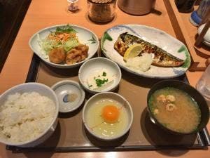 やよい軒 本厚木店