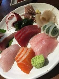 海鮮酒場とろ丸
