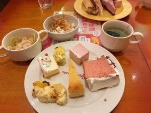 スイーツパラダイス 名古屋スパイラルタワーズ店