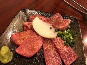 焼肉 菜茶