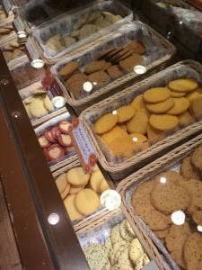 ステラおばさんのクッキー 小田原ラスカ店