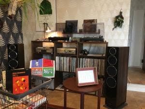 cafe walnut