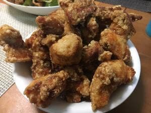 大分からあげ中津 とり勝 六本松421店