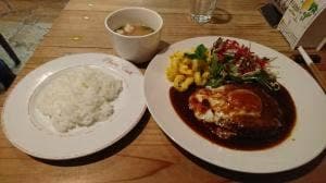 洋食屋 プラムクリーク