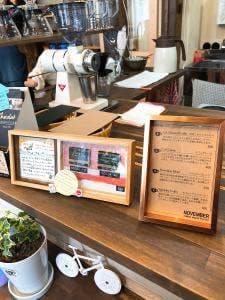 NOVEMBER COFFEE STAND