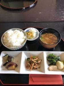 蘭丸亭なかえ