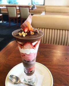 ロイヤルホスト 松戸駅前店