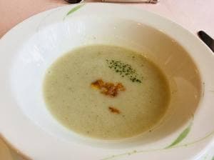 フランス料理 レストラン ポールロジェ