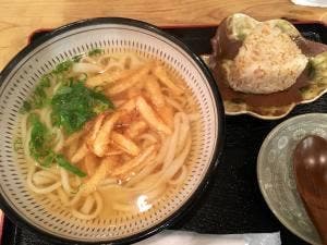 久留米うどん&焚き火焼き にくらしか