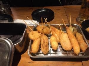 串カツ 炉端焼き いるり