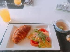 丸に十の字のレストラン Tsuneo