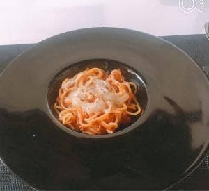 丸に十の字のレストラン Tsuneo