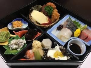 レストラン花水木 ゆの温泉 芳山園