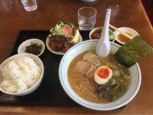 ラーメン村主亭
