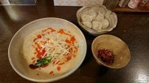 函館刀削麺 翼餃子