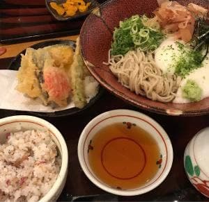 京おばんざい・うどん・蕎麦 つるはん クリスタ長堀地下街店