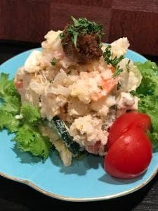 牛もつ ニ鷹