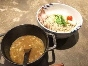 名前のないラーメン屋