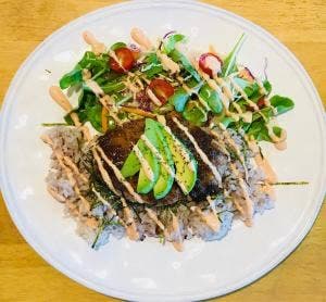 田んぼの中のCafe ヒノデ商店