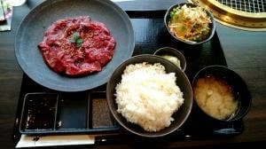 焼肉美食亭 いわや