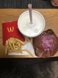 マクドナルド 10号行橋店