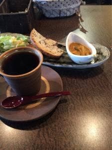 珈琲茶房 華なり