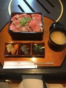 焼肉と精肉のひら山
