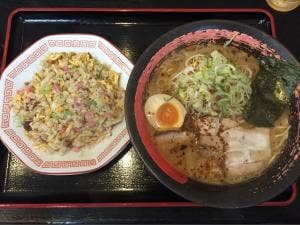 ラーメン どかどか
