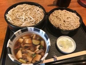 つる家