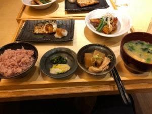一汁五穀 イオンモール神戸店
