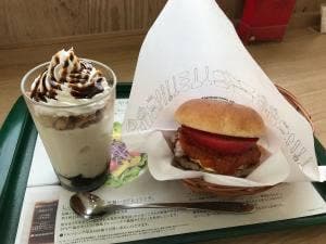 モスバーガー 楠インター店