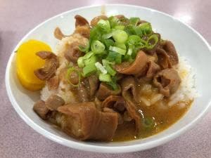 飯塚オート 食堂