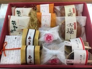 大門岡埜 市川本店
