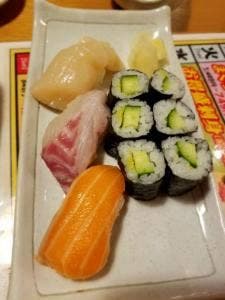 や台ずし 竹下駅前町