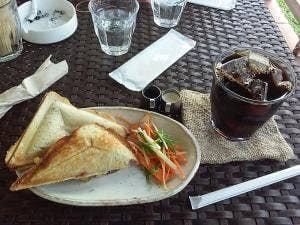 カフェ あじろの樹