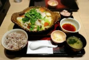 大戸屋ごはん処 エトモ市が尾店