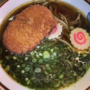 桃中軒 沼津駅在来線上りホーム