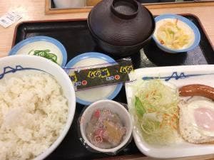 松屋 下赤塚店