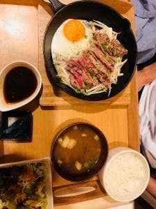 びすとろ亭