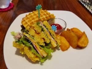 カフェ ドゥ オペラ