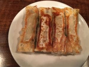 龍盛餃子館 小伝馬町店