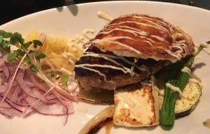 鉄板ステーキAtoutアトゥ