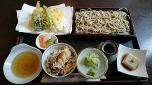 手打ちそば 花ごろも