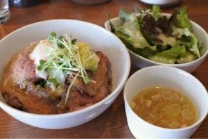 ビストロ タンオタン