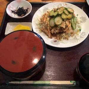 しせん